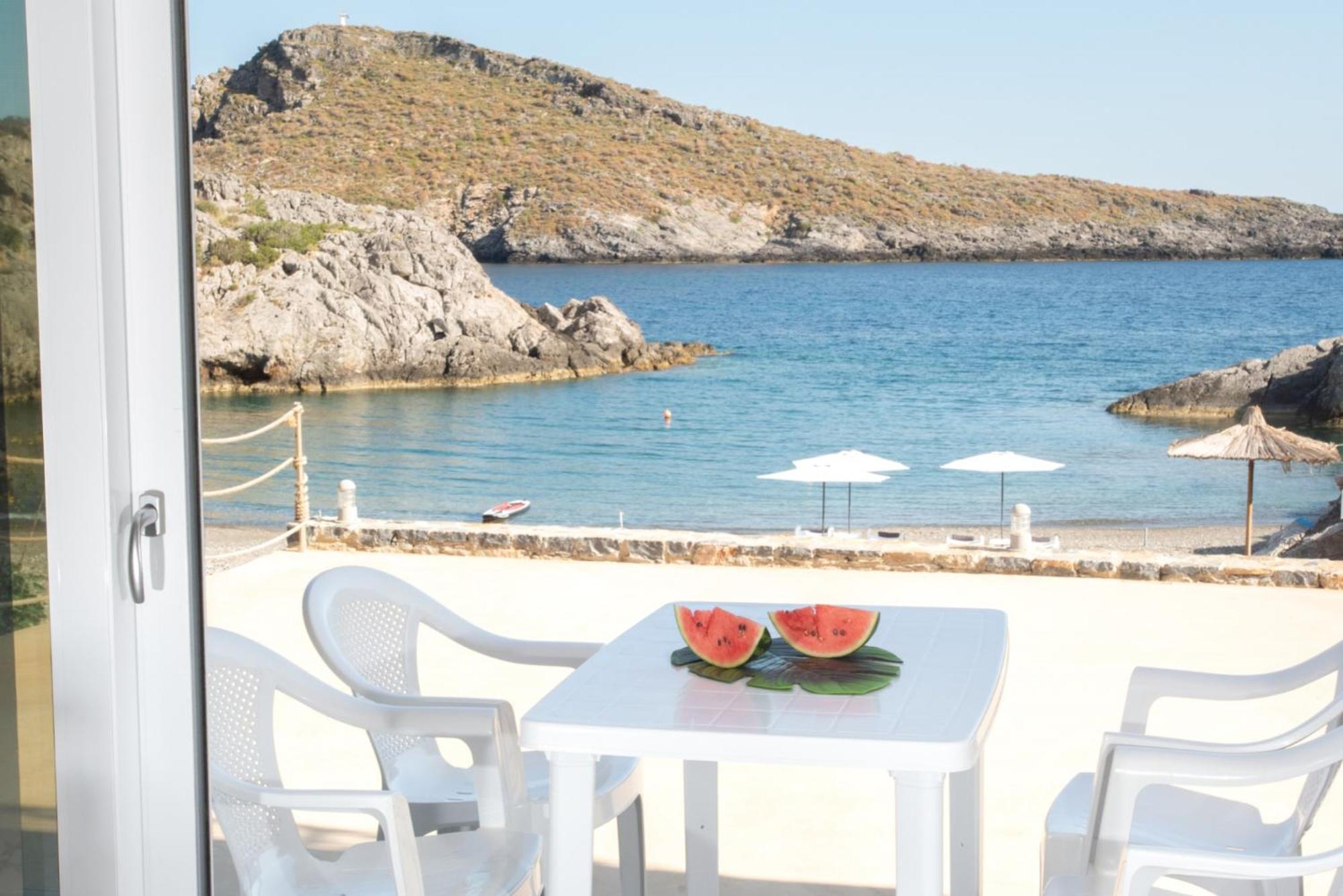Beachfront Studio Kyma West ~ Crete's Hidden Gem Kali Limenes Buitenkant foto
